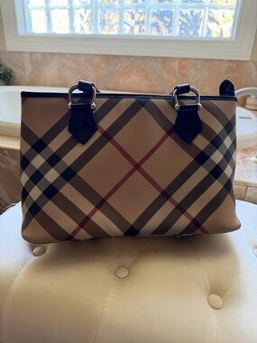 Classic Check Tote Bag in Beige Plaid